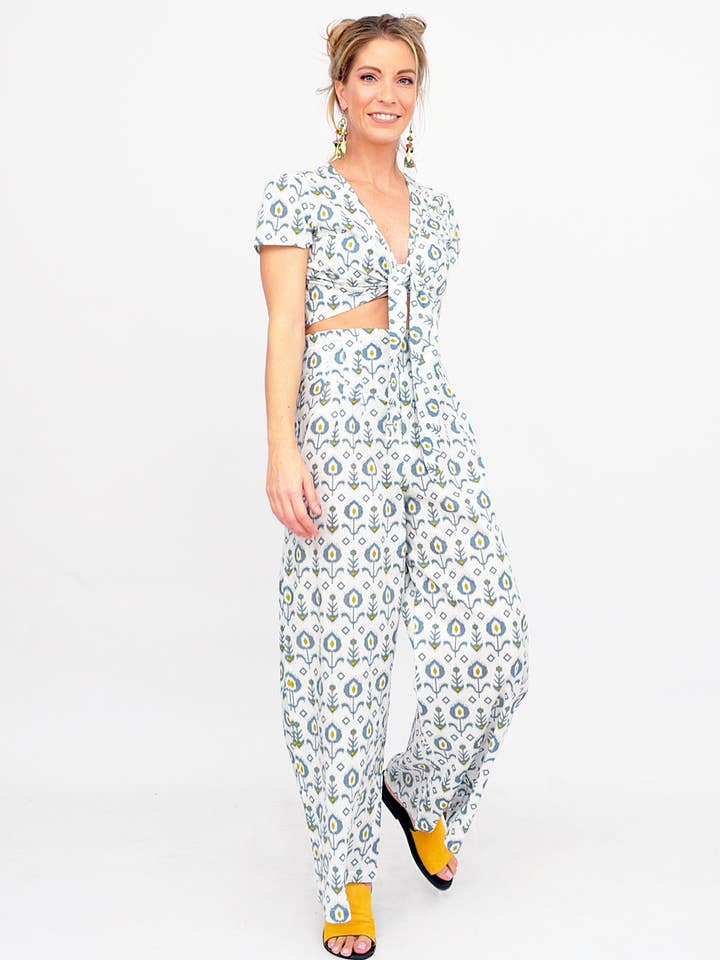 Handgemaakte bijpassende geometrische print
set van top en broek voor wholesale door Kalimera Clothing Athens