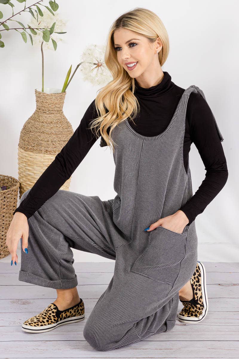 Celeste Clothing – Großhandel Jumpsuit – Damen – Plus-Size verstellbarer Rippen-Overall mit Fronttaschen - CP4387343