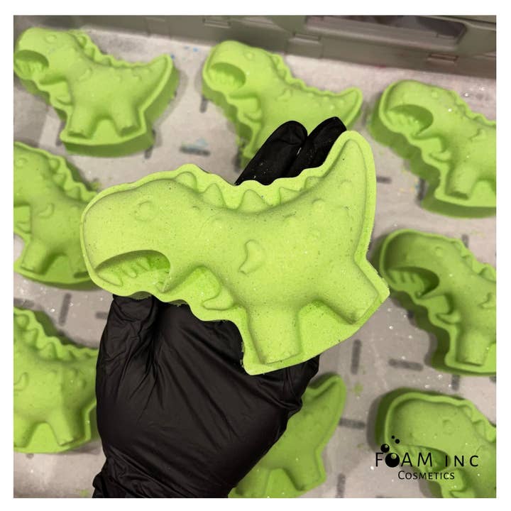 Earl The Dino Bath Bomb 250g for wholesale by Foam Inc Cosmetics