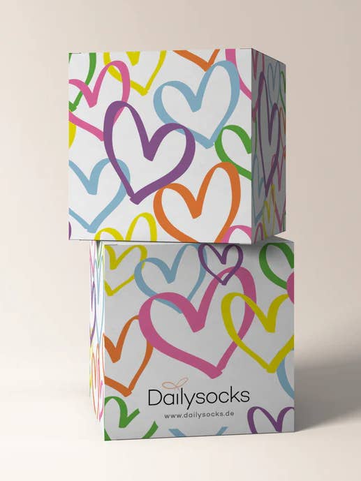 “HEARTS” gift cube for wholesale by DAILYSOCKS