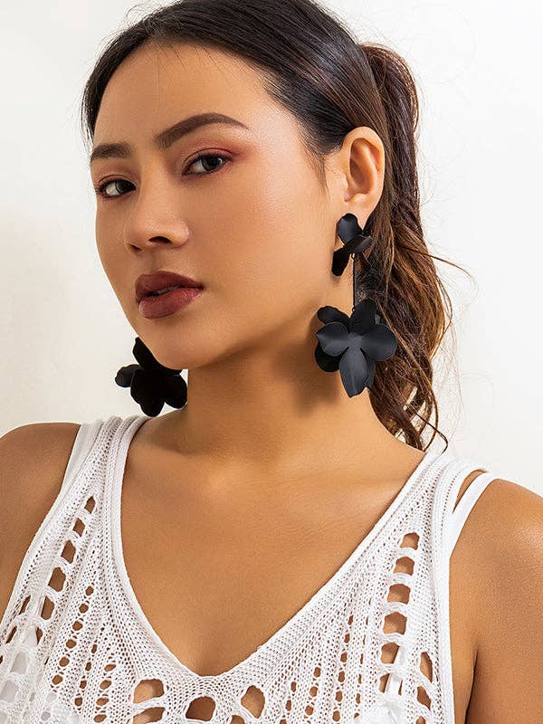 VividLux - Wholesale Dangle Earrings - Flower Shape Drop Earrings Earrings Accessories21