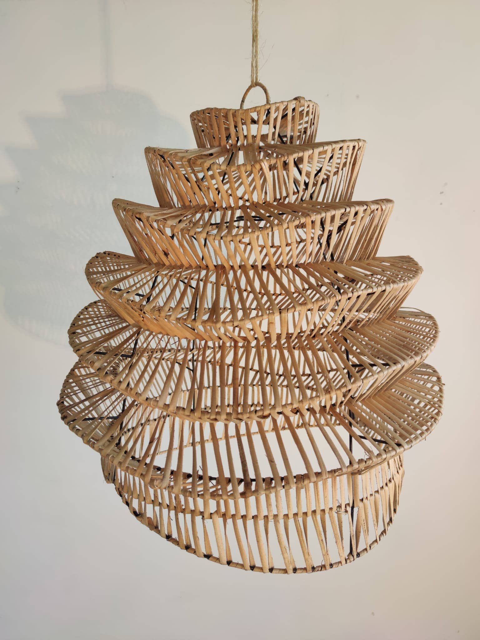 Office Objets - Wholesale Chandelier/Hanging Light - Woven rattan pendant in natural accordion shape8