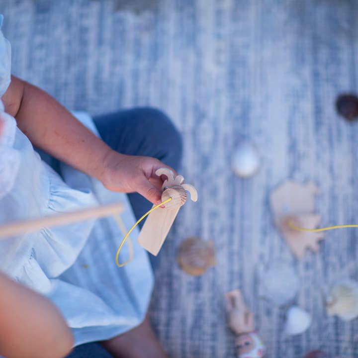 Babai – Großhandel Holzspielzeug – Kinder – Holz Angelspiel mit Magneten – Geometrische Fische9