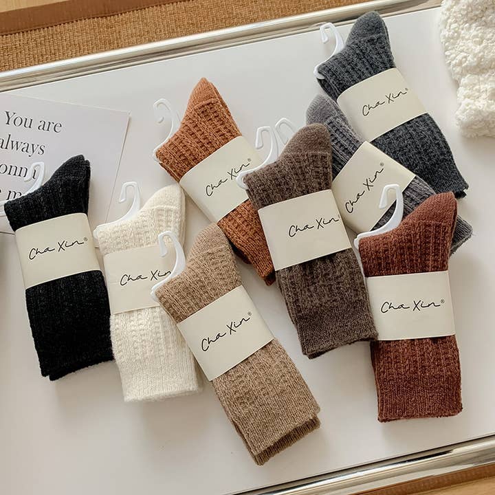 ACCITY - Wholesale Socks - Women's - SIMPLE AND VERSATILE FASHIONABLE MID-CALF SOCKS_CWMS1069