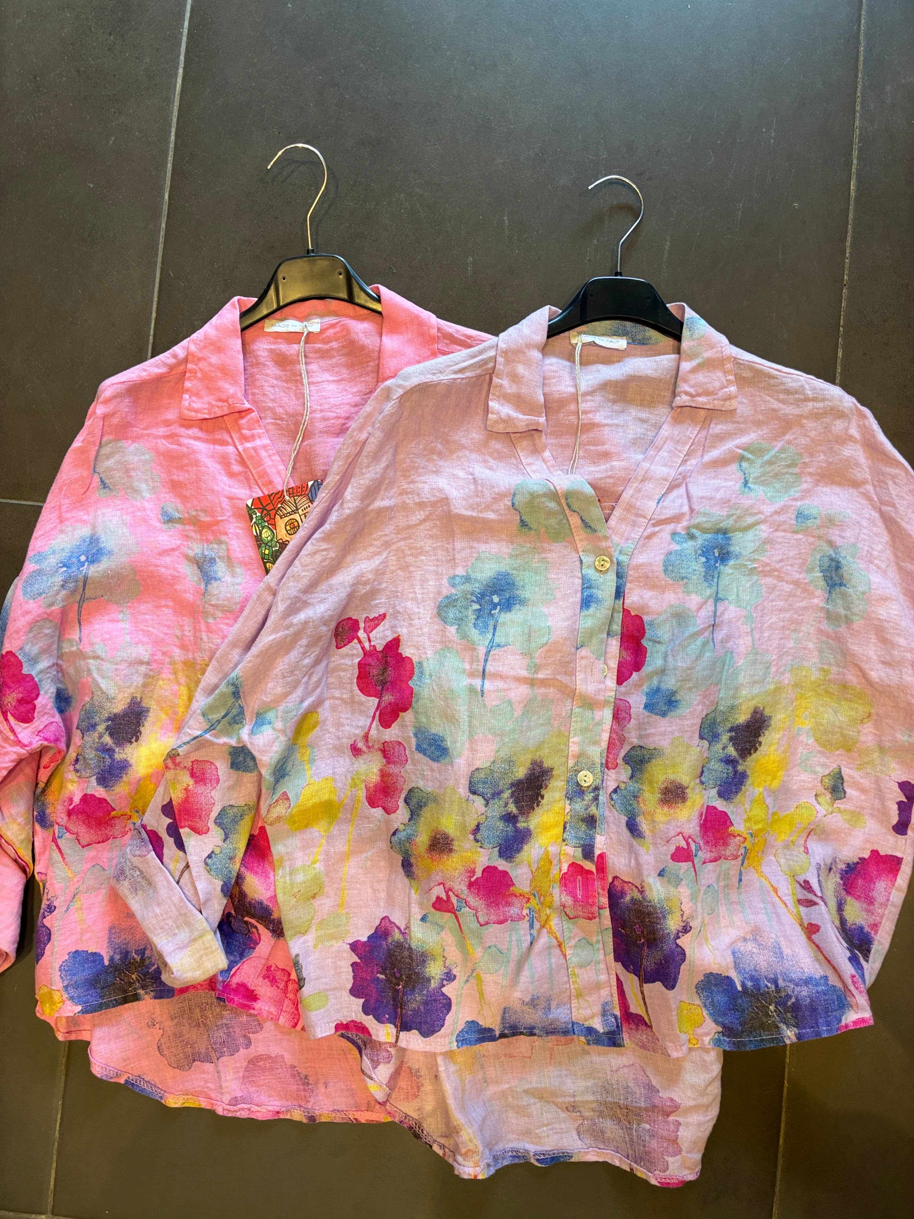 la maison des fibres naturelles – wholesale College/Baseball Jacket - Women’s – Floral print blouse 20984 100% linen17