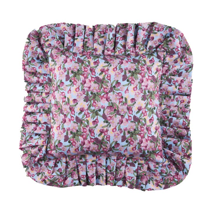 Funda de Almohada con Volantes Romance is Dead Azul para venta al por mayor de Sophie Williamson Design