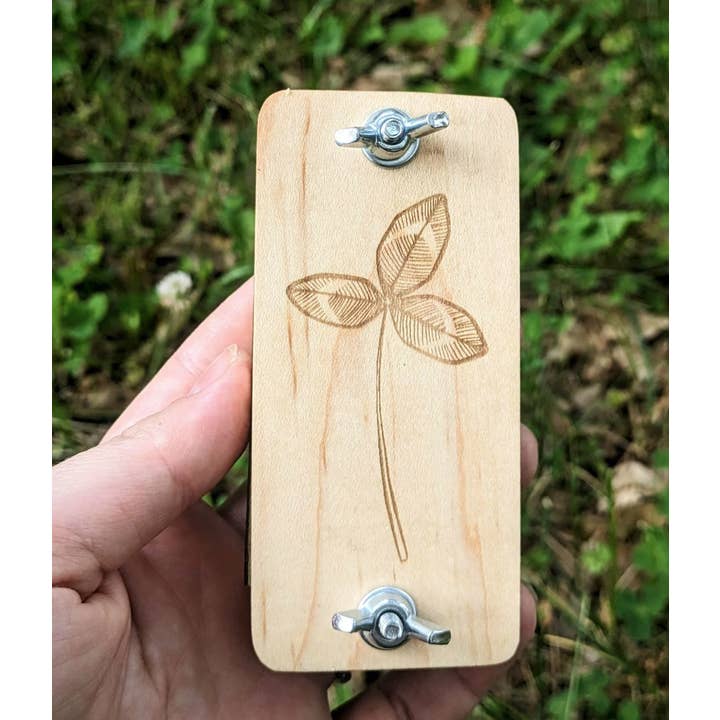 Macon Makes - Wholesale DIY Craft Kit - Pocket Sized Flower Press With Clover Design5