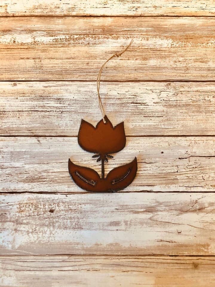 Flower Bristol Ornament for wholesale by Universal Ironworks USA