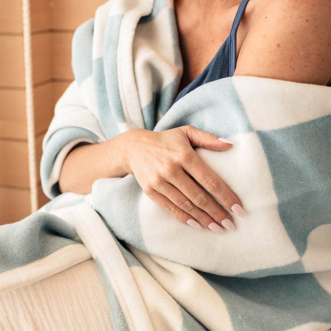 The Westerly Co - Wholesale Throw Blanket - Boardwalk1