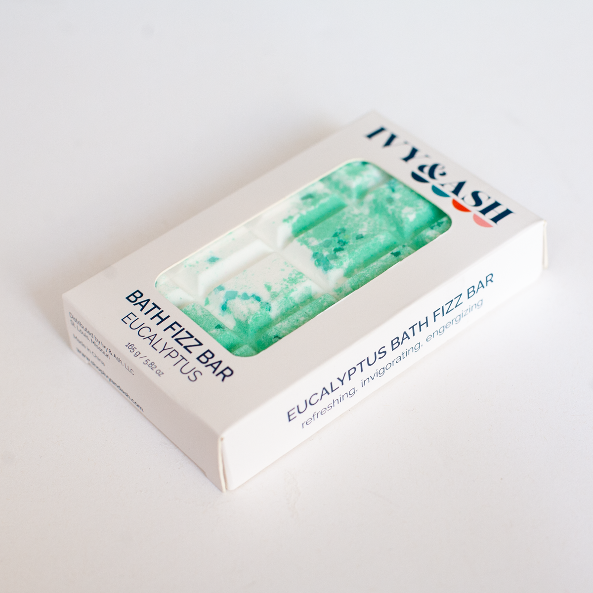 Ivy & Ash - Wholesale Bath Bomb/Fizz - Eucalyptus Bath Fizz Bar | Chocolate Bar Shaped Bath Bomb2