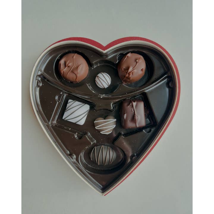 Clay & Fern Co. - Wholesale Chocolate - Chocolate Magnet6