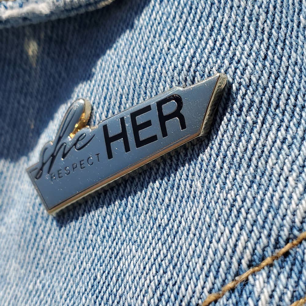 She Got The Juice - Wholesale Lapel Pin/Button - Respect Her - Pronoun Lapel Pin3