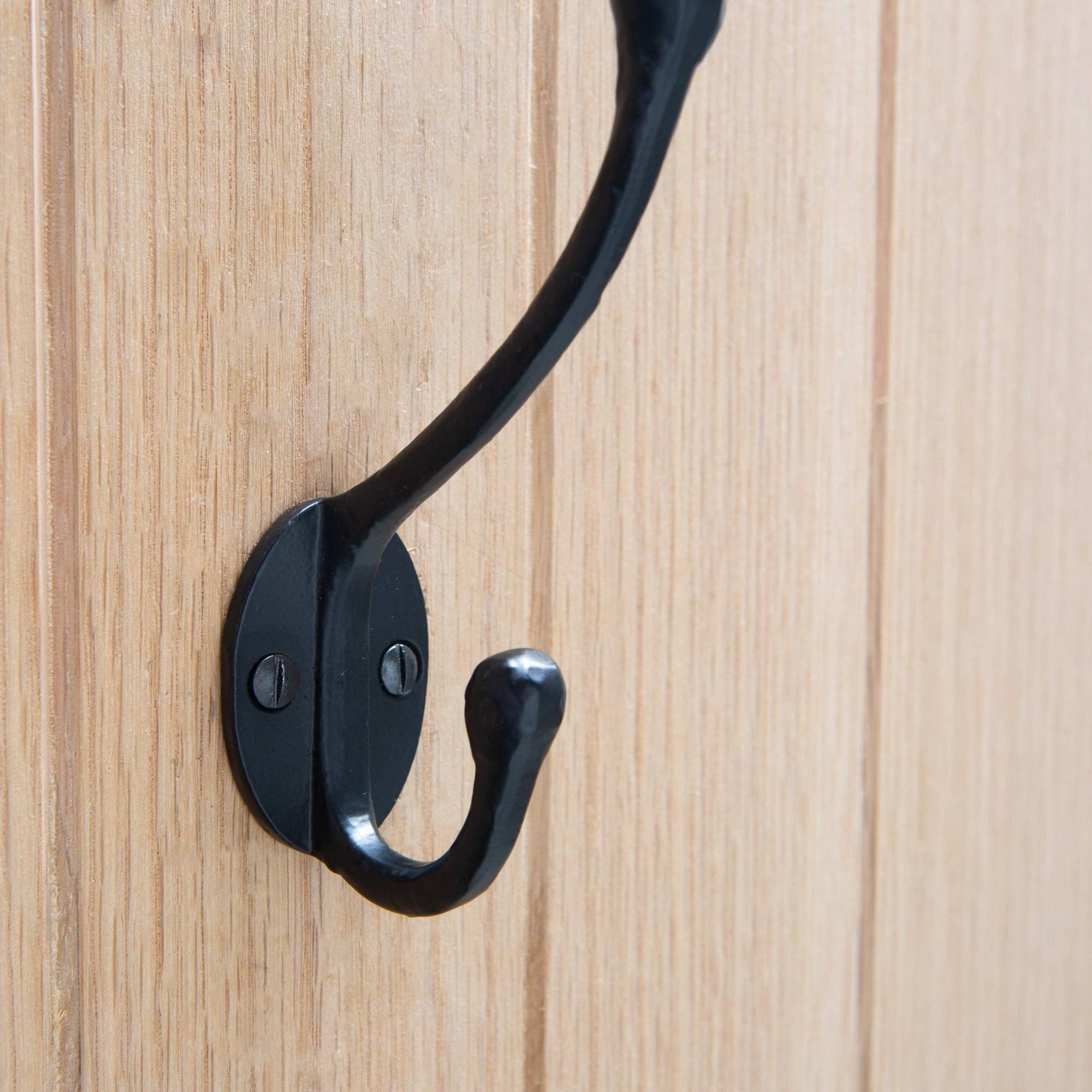 Rinkit Ltd – wholesale Wall hook – Rounded Hat & Coat Hook - W35mm x H125mm - Black2