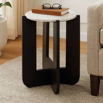 Tavolino - Piano in Marmo Bianco con Base in Legno a Incrocio, 50 cm per la vendita all'ingrosso da parte di Sagebrook Home