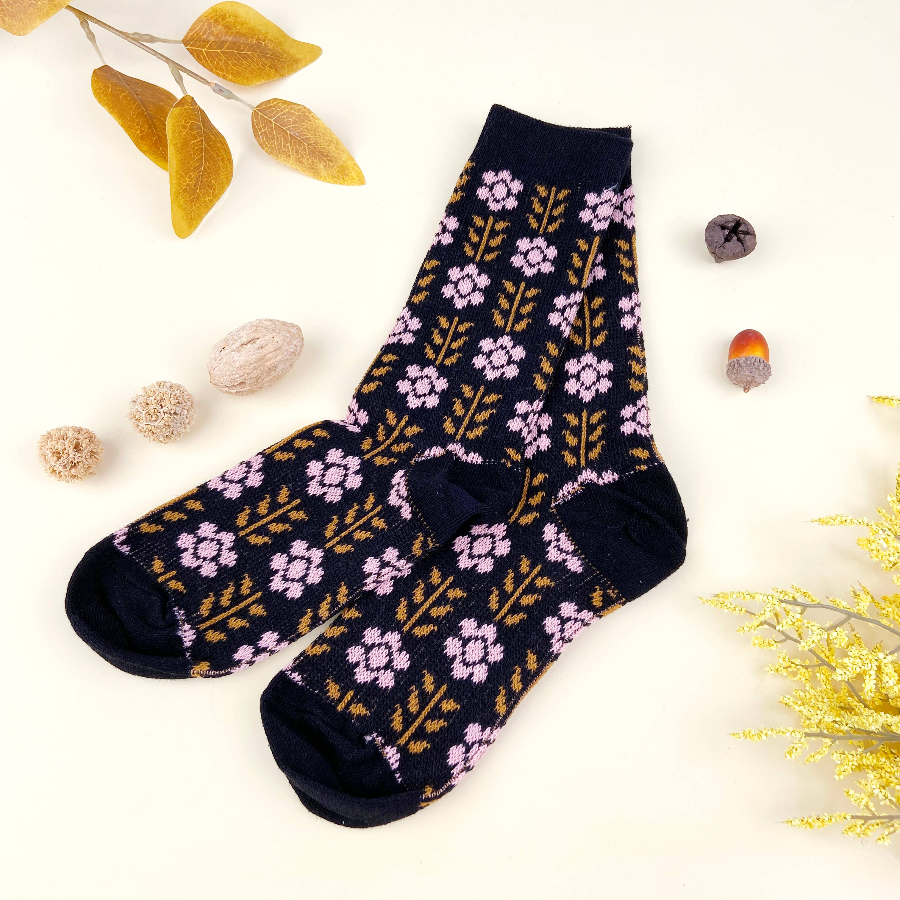 mildstyles - Wholesale Socks - Women's - Combed cotton women's British style retro mid-calf socks0