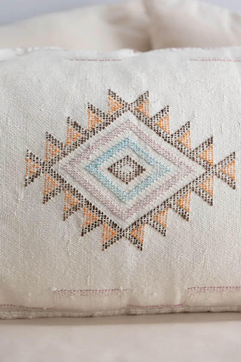 High crafty - Vendita all'ingrosso Fodera cuscino decorativo - Copricuscino in seta di cactus marocchino – Cuscino Sabra fatto a mano1