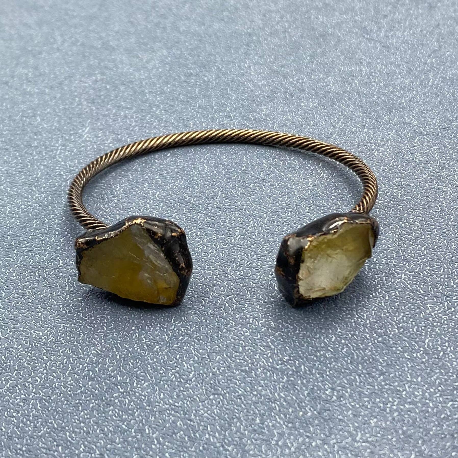 Mio Queena - Wholesale Cuff Bracelet - Vintage Natural Stone Retro Adjustable Cuff Bangle - CS7