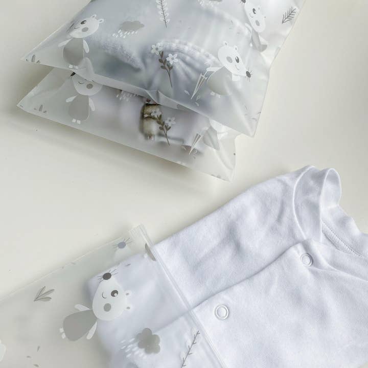 Unisex Zip Lock Hospital Organiser Bags for wholesale by Bobbin and Bumble - Baby Changing Mats