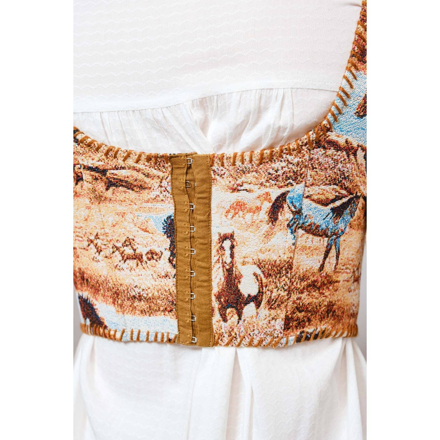 BROWN MULTI Western Horse Jacquard Stitch Detail Corset for wholesale on Faire9