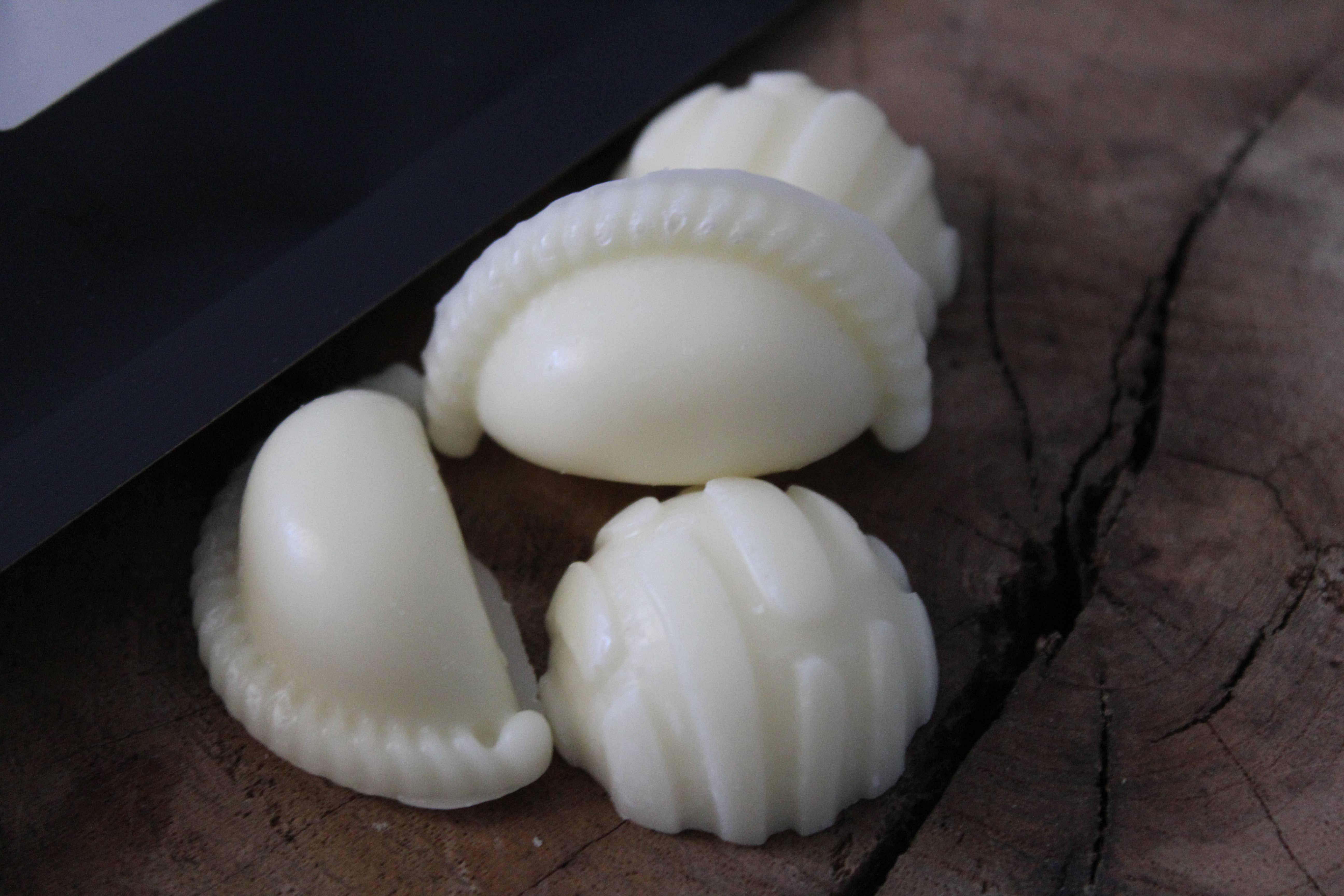 Velitas - Wholesale Wax Melt - CONCHPANADAS - WAX MELTS2