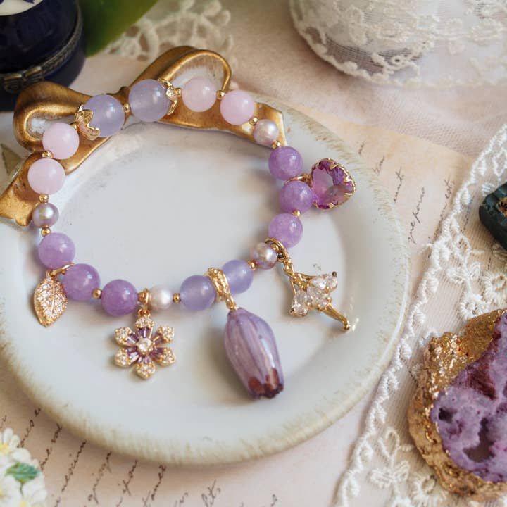 Real Flowers Transposition light purple jade wind chime flower bracelet for wholesale by NatureAmbient