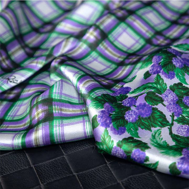 SueSilkHK – wholesale Fabric – Designer Silk Fabric with Tiny Floral Plaid Print - Premium Silk Crepe de Chine - 100% Mulberry Silk - Dress Shirt Fabric3