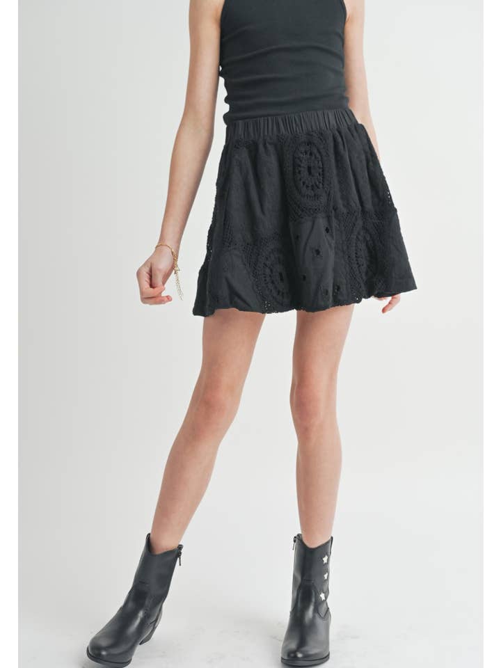 Sadie & Sage – wholesale Skirt – Kids – Tween Keepsake Bubble Mini Skirt: BLACK