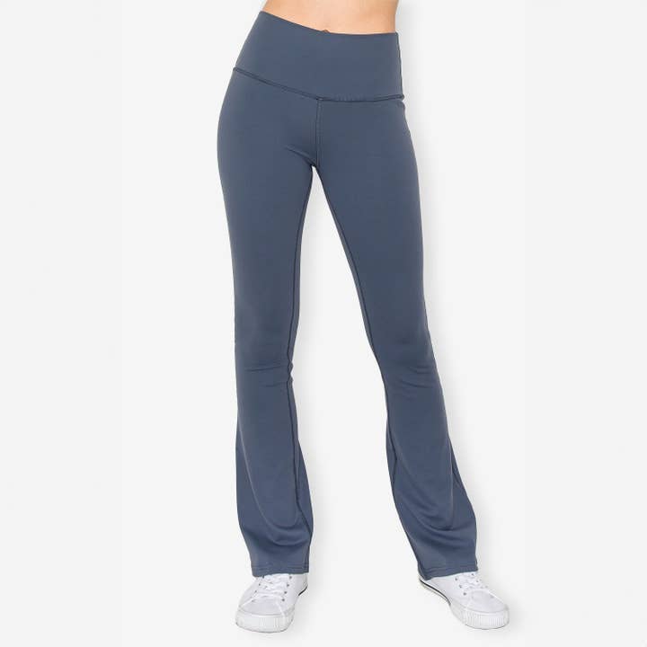Leggings Flare - Taille Haute - Bleu Nuit pour la vente par Vespr