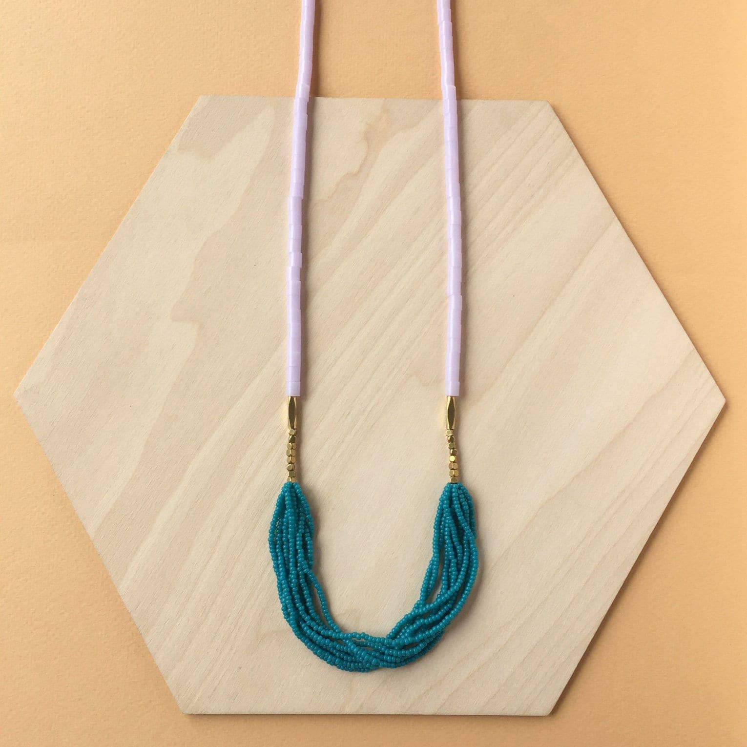 Loela – wholesale Beaded/pearl necklace – Pop Necklace - Teal & Lilac1