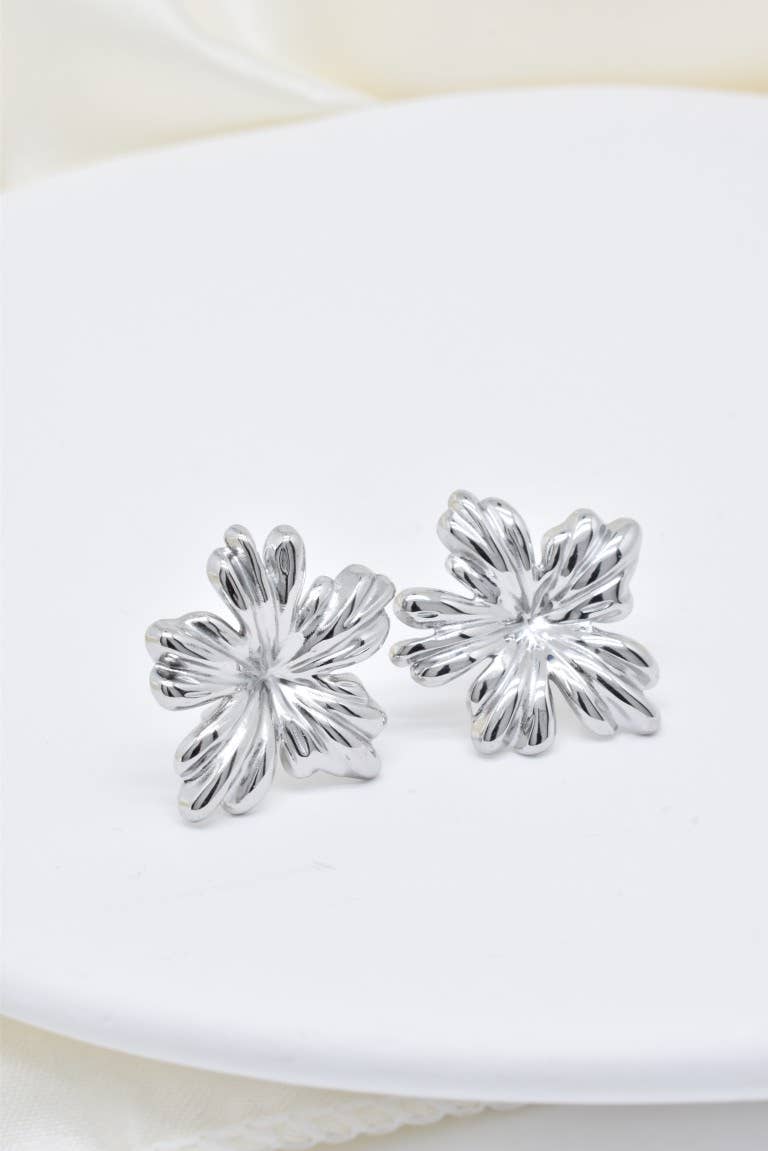 Kapyco - Wholesale Stud/Post Earrings - Stainless steel flower earrings -BO1003495