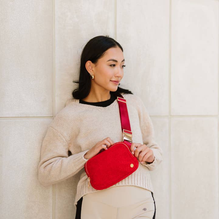 modern and chic - Wholesale Belt Bag - Women's - Aspen Sherpa Belt Bag - Crossbody Fanny Pack Waist Bag7