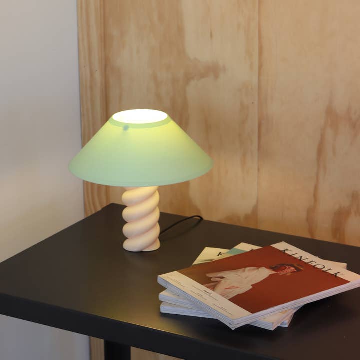 Sofiest Designs - Wholesale Accent/Desk Lamp - Sofiest Designs Swirl Table Lamp3