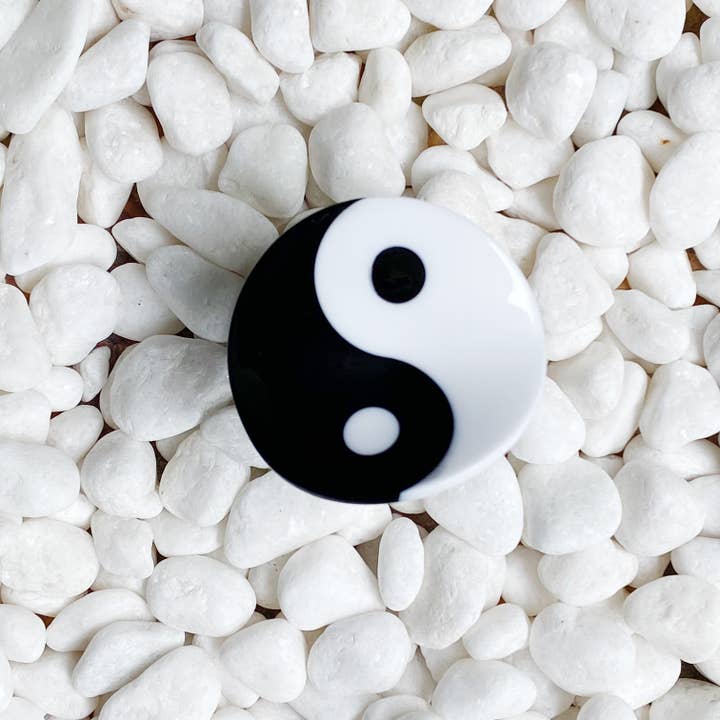 Ellison+Young - Wholesale Hair Clip - Women's - Peace & Balance Hair Claw1