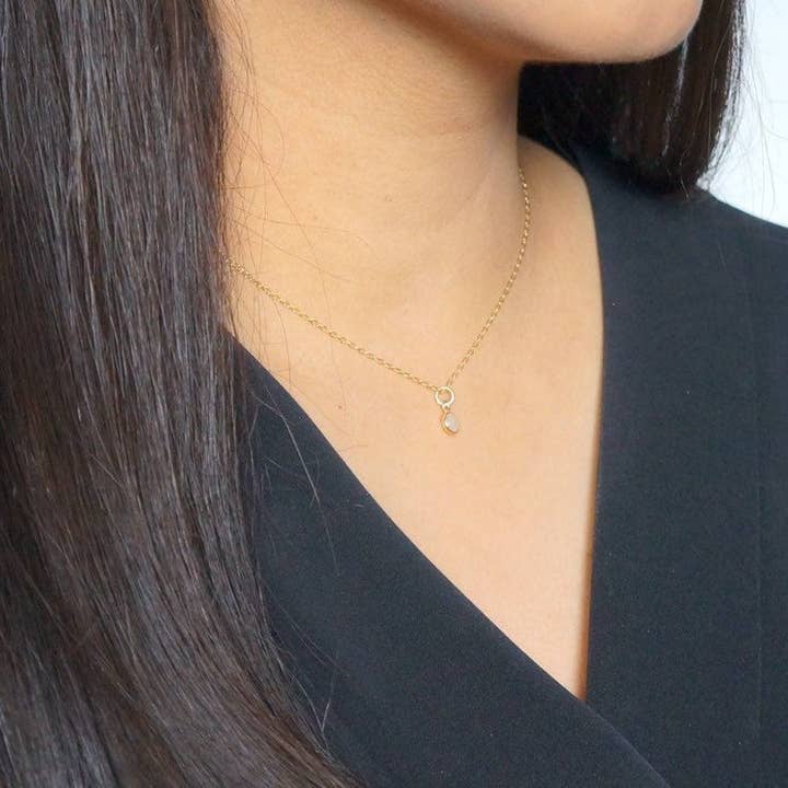 Hunter & Trove - Wholesale Pendant/Charm Necklace - Tiny moonstone Gem on 14K Gold Fill Necklace (Cira)