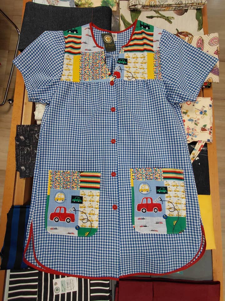 Camice da insegnante a manica corta 1024 Auto per la vendita all'ingrosso da parte di Confecciones J. Garcia