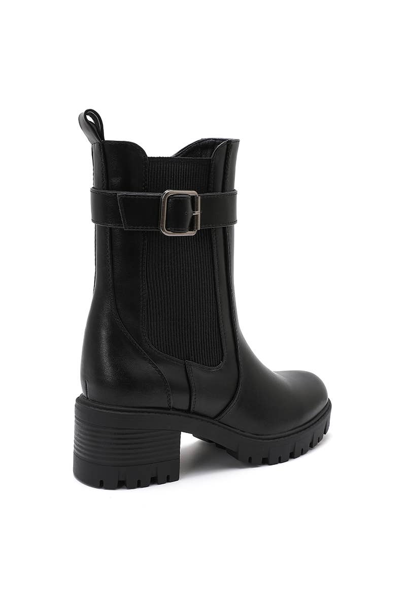 Joia Paris - Wholesale Boots - Women's - Block heel boots with sturdy lug sole WZ-11010