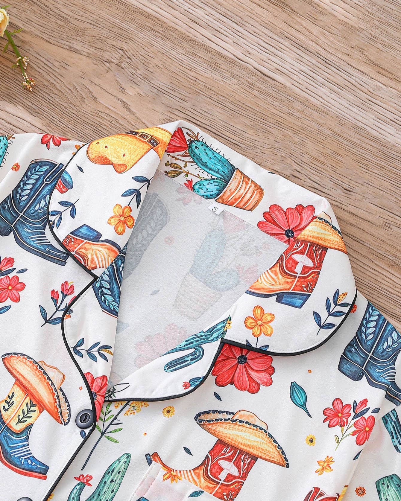 Rosa Clothing - Wholesale Lounge Set - Women's - Cactus & Boots Cowgirl Pajama Set5