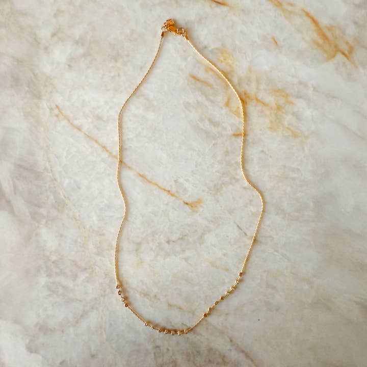 Collier Hinga pour la vente par So Niice