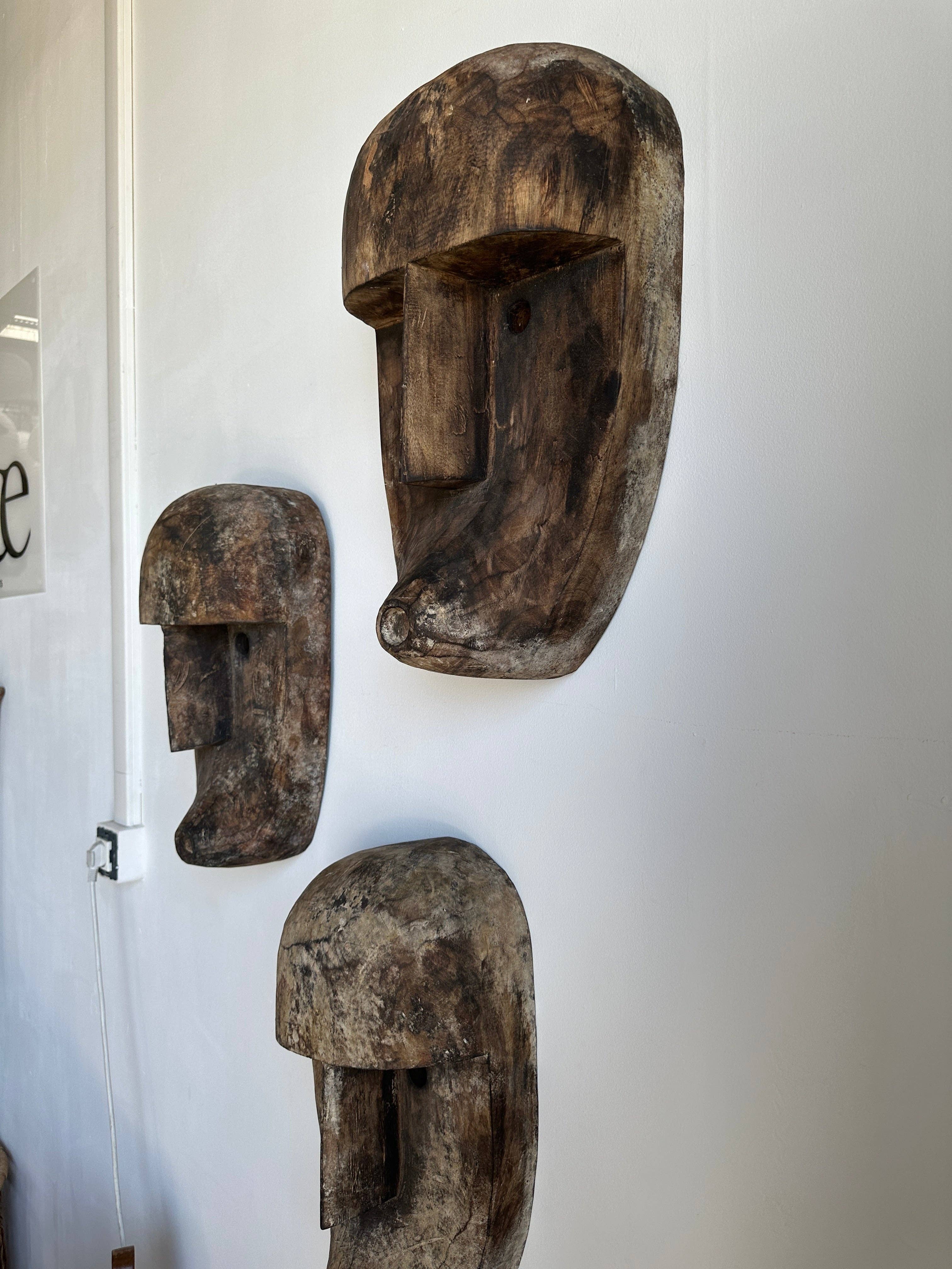 Office Objets – wholesale Skulptur – Stor Timor-mask i patinerat trä, höjd ca 50 cm (3 stycken)48