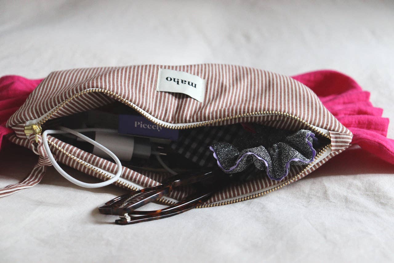 Maho - Wholesale Toiletry Bag - Women's - Sienna Fuchsia10
