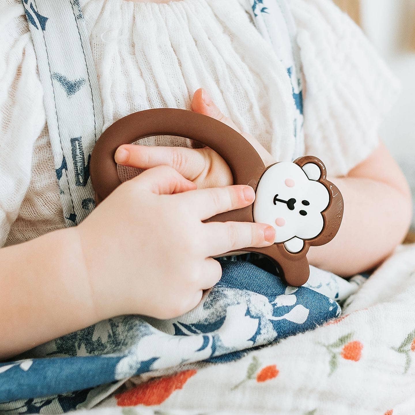 little cheeks teether