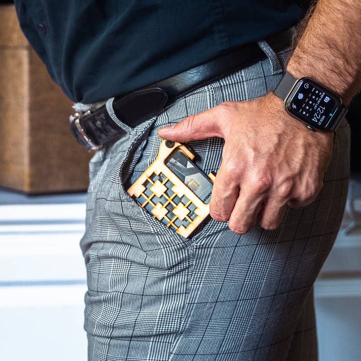 Rivet Wallet - A Minimalist DIY Cash & Cardholder for the Modern Age for wholesale by One Man One Garage