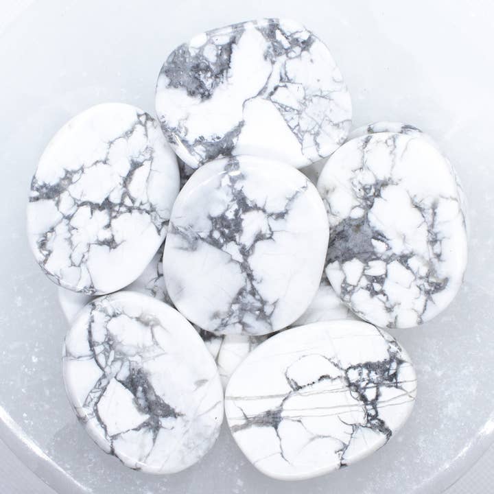 Quasar Gems USA - Wholesale Spiritual Stone/Crystal - White Howlite Smooth Large 1KG/2.2lbs