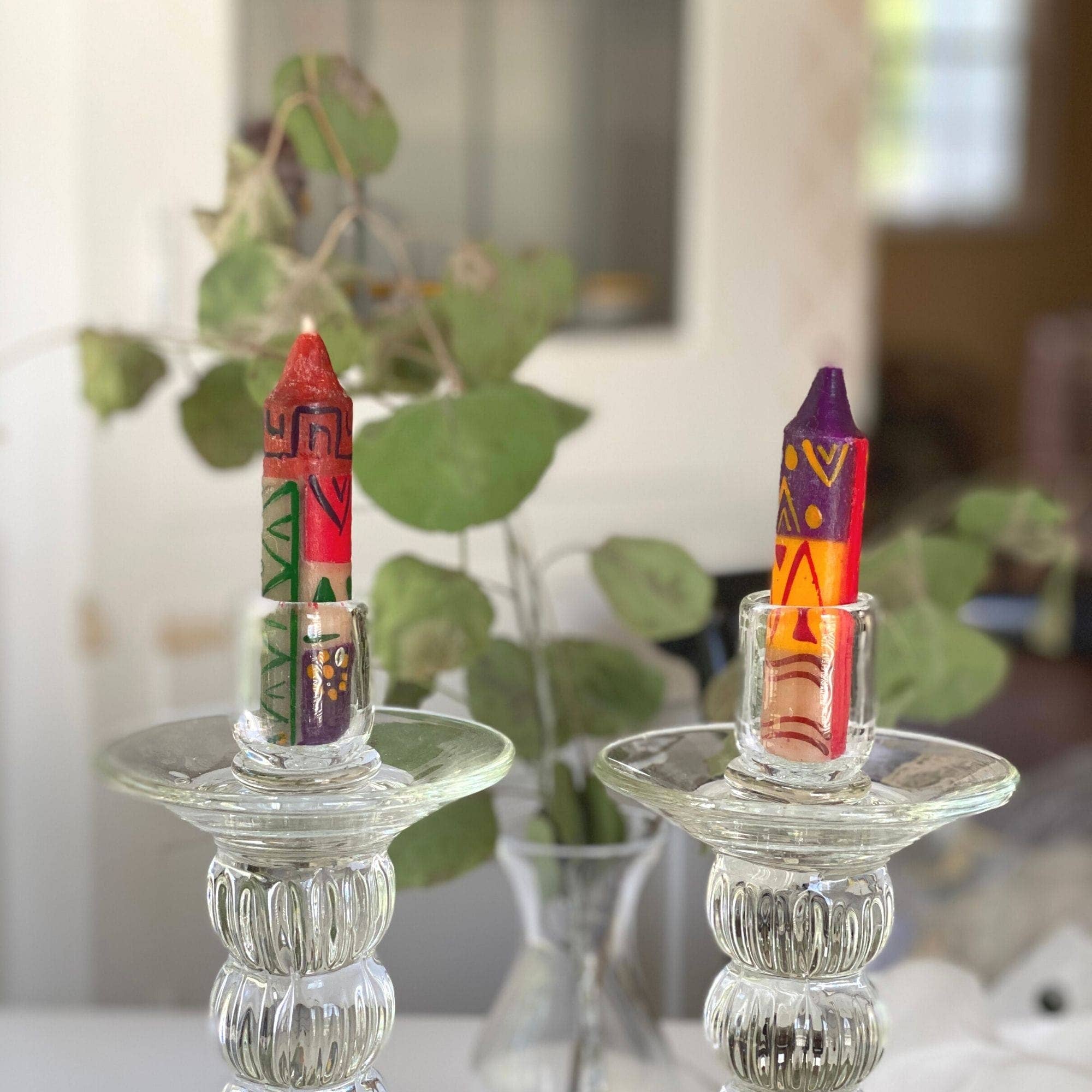 Global Crafts - Wholesale Tapered Candle/Candlestick - 4" Dinner or Shabbat Candles - Set of 4 Indabuko Design1