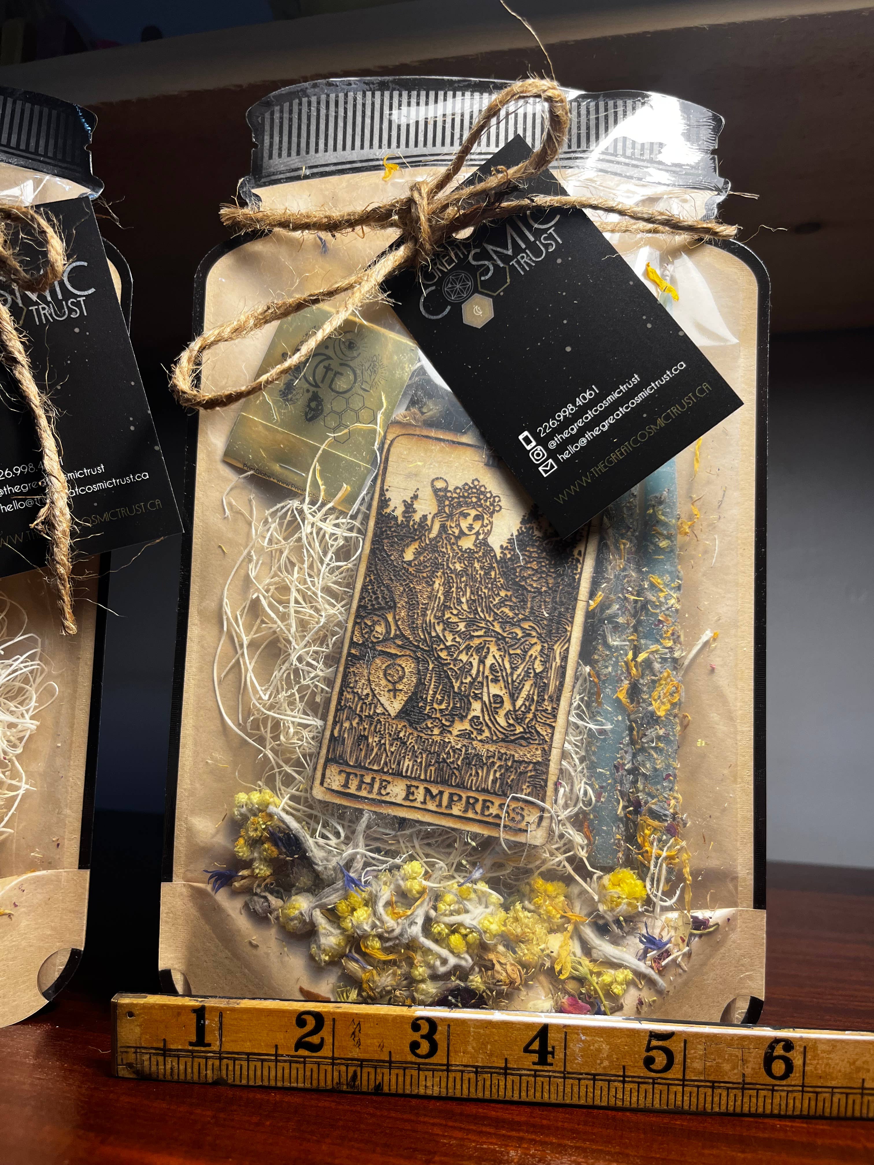 The Chaotic Good (previously The Great Cosmic Trust) - Wholesale Ornament - spell jar - ornament+candles major arcana freestanding pack6