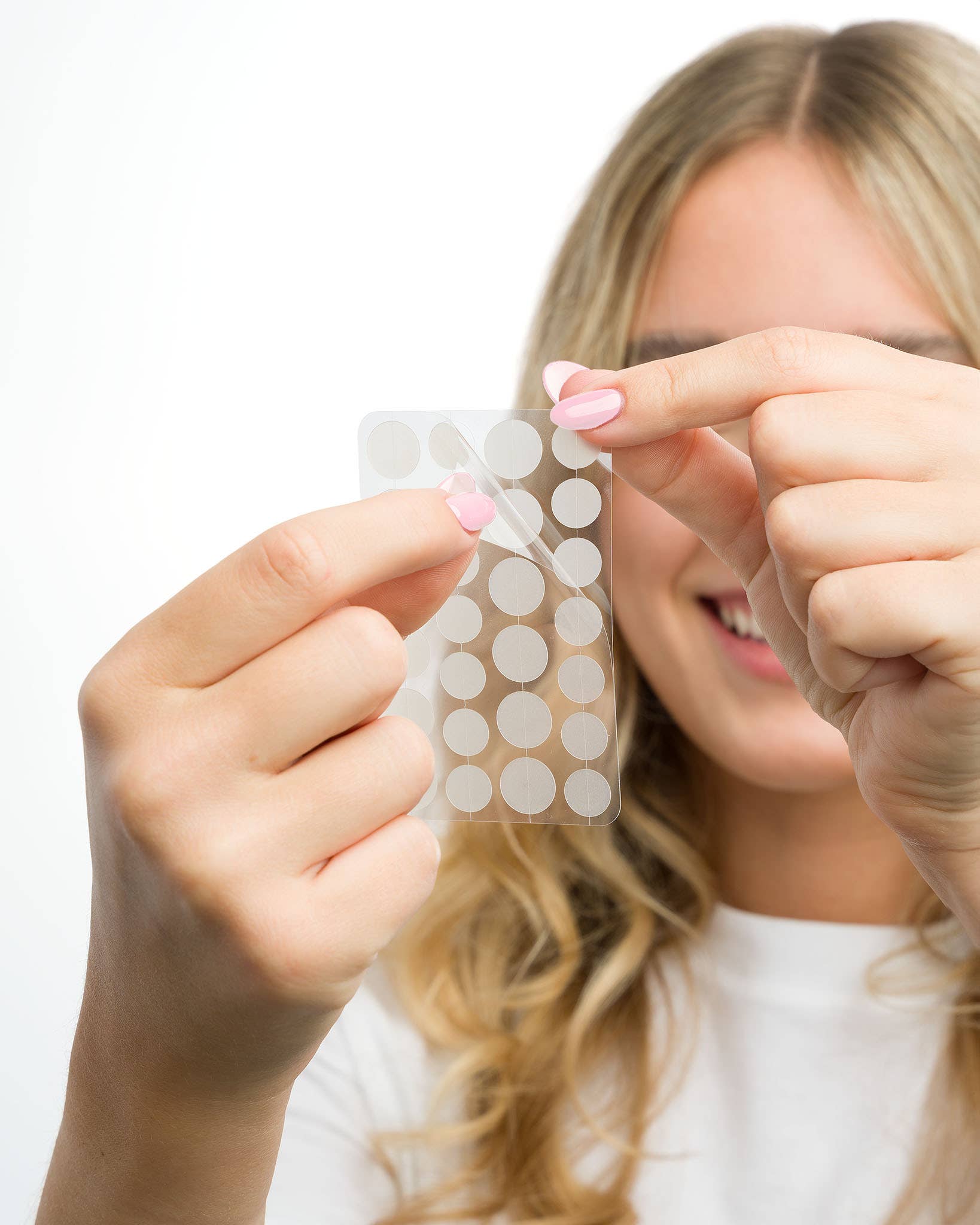 Soinvogue – wholesale Acne/hydrocolloid patch – Brushworks Breakout Barrier Hydrocolloid Spot Patches - 26pc12