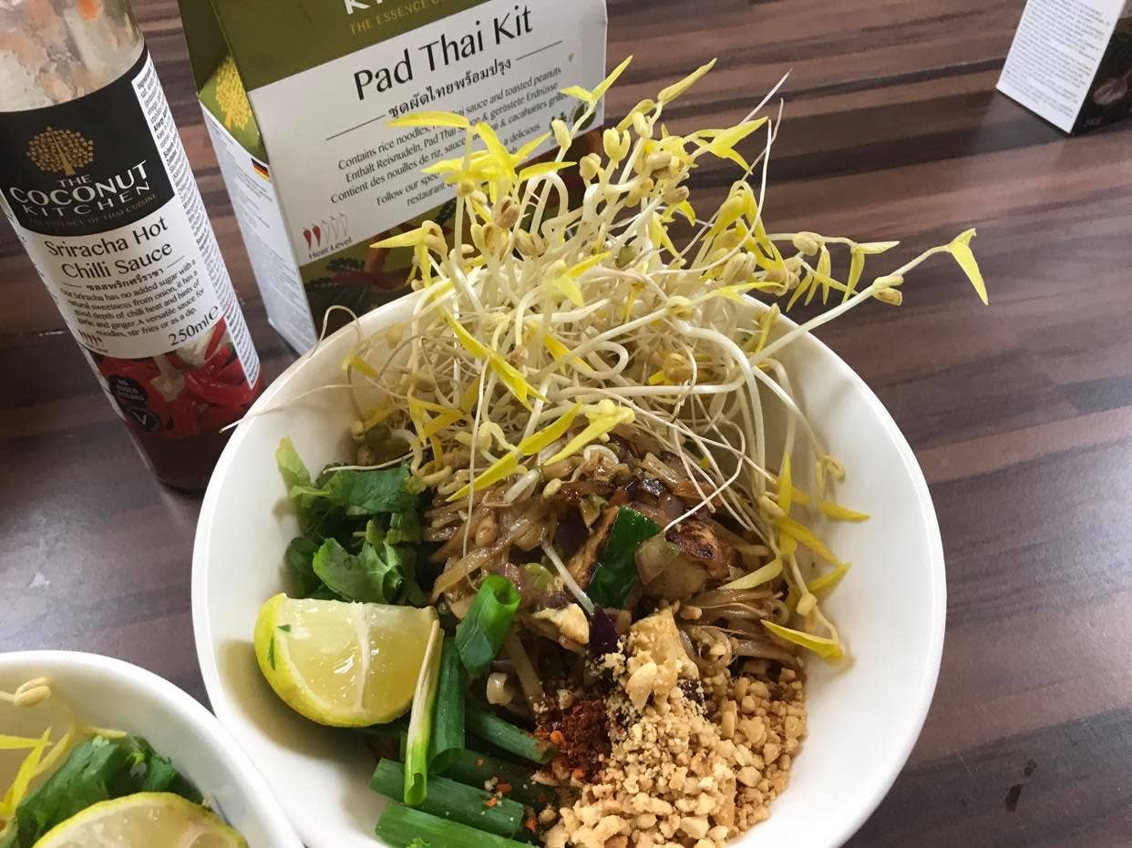 The Coconut Kitchen - Wholesale Hot Sauce - CK Sriracha Hot Chilli Sauce 250ml3