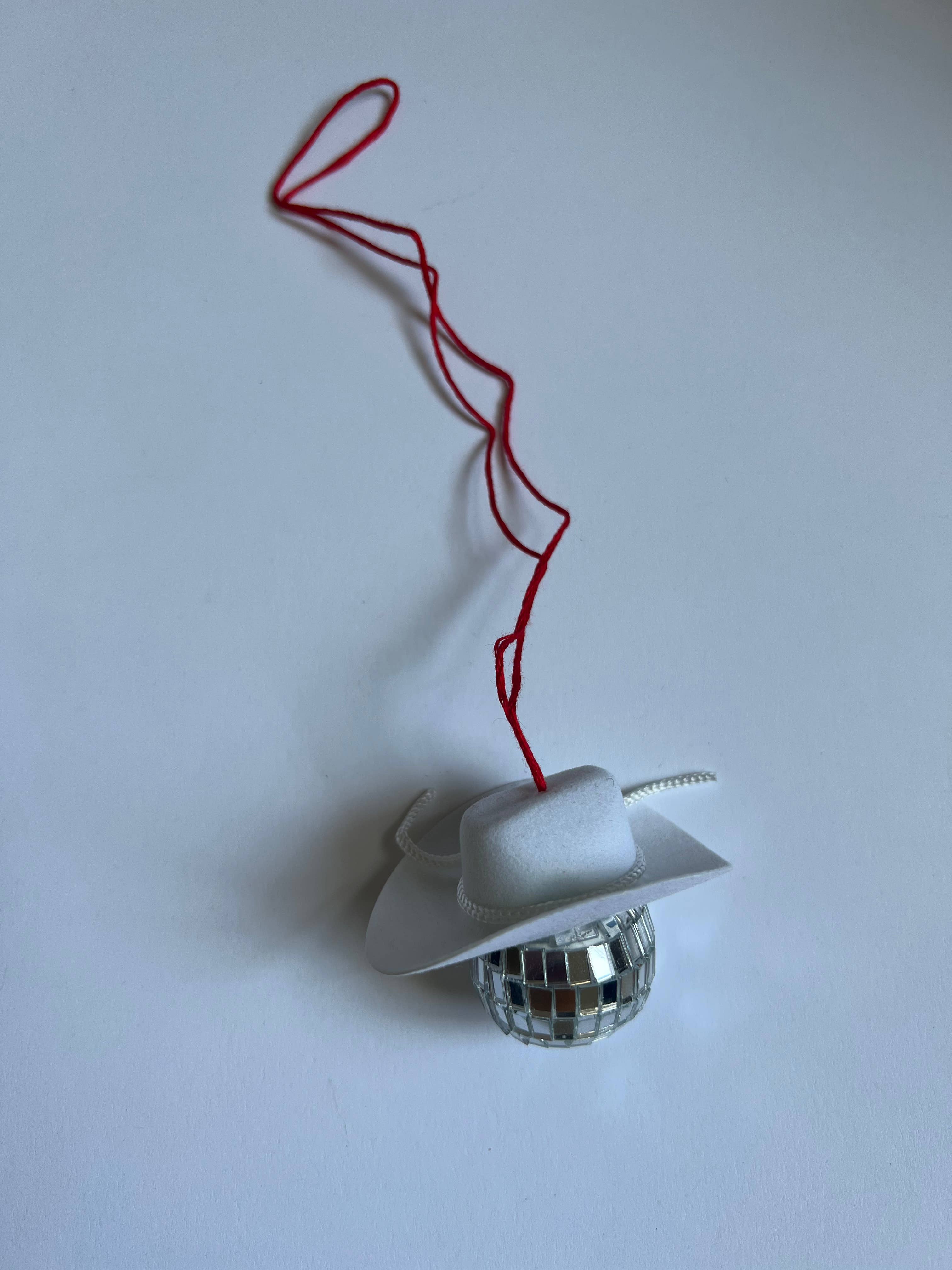 Dapper House Menagerie – wholesale Dekorativt bordsobjekt – Disco Cowboys17