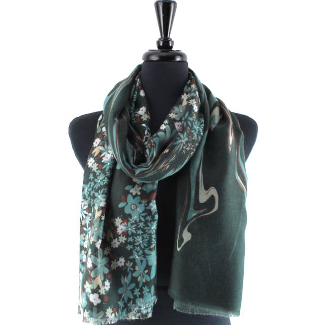 Pretty Persuasions - Wholesale Scarf - Women's - S25211 Lightweight Printed Scarf0