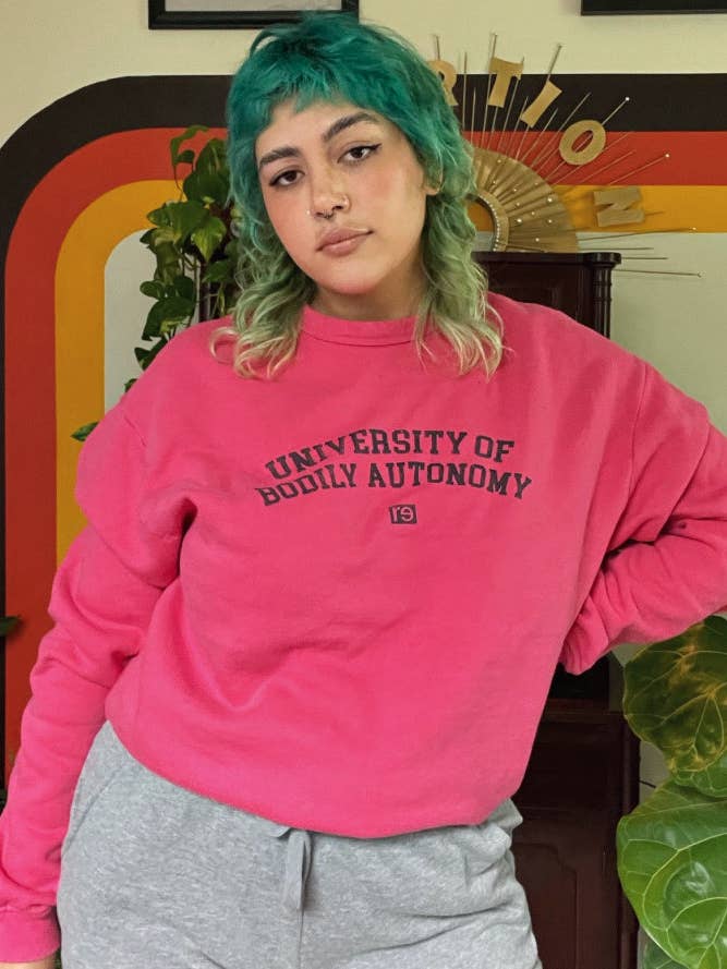 NYC Pop Up All The Rage Crew for wholesale by RE—INC